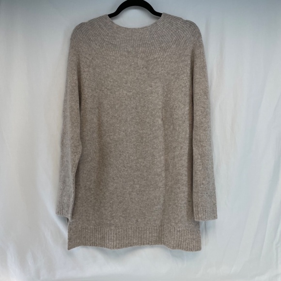 Echo Verde Long Sleeve Crewneck Sweater Tan Beige Women’s Size Medium NEW - Picture 8 of 8